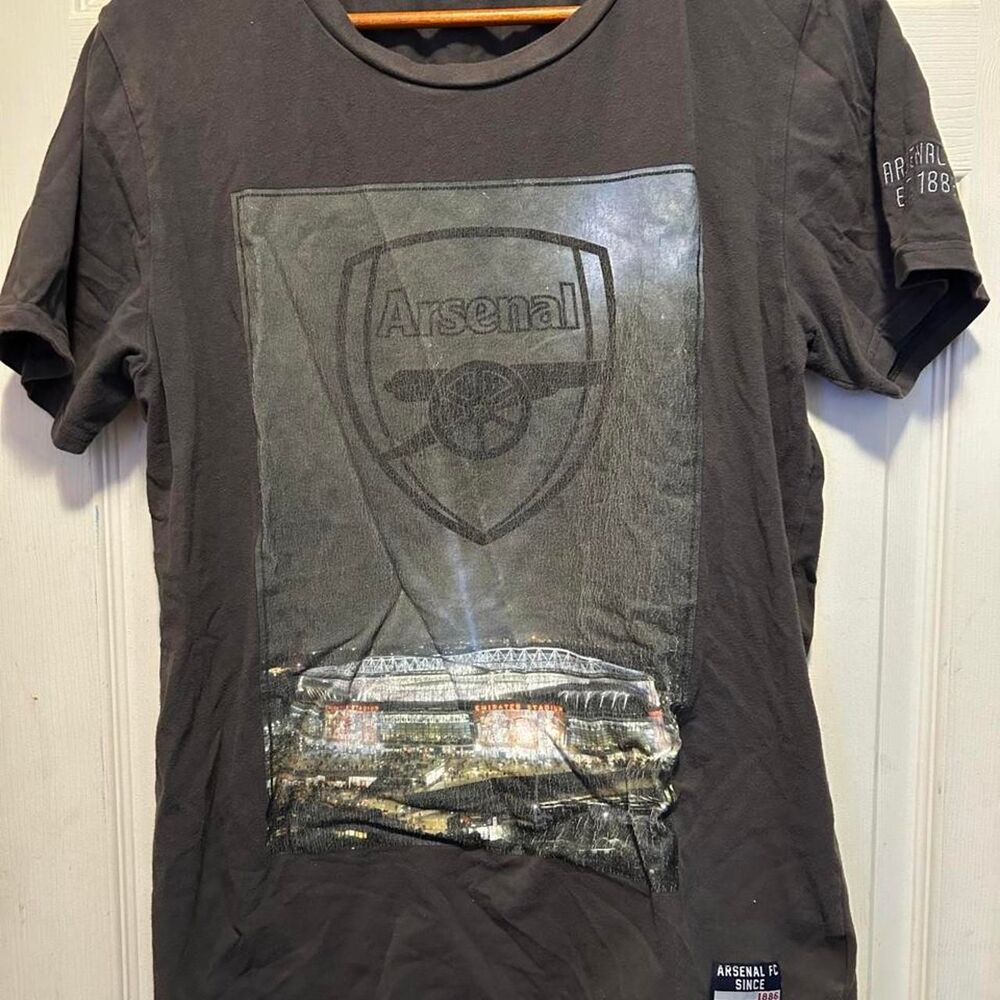 Arsenal Men's Black and Grey T-shirt